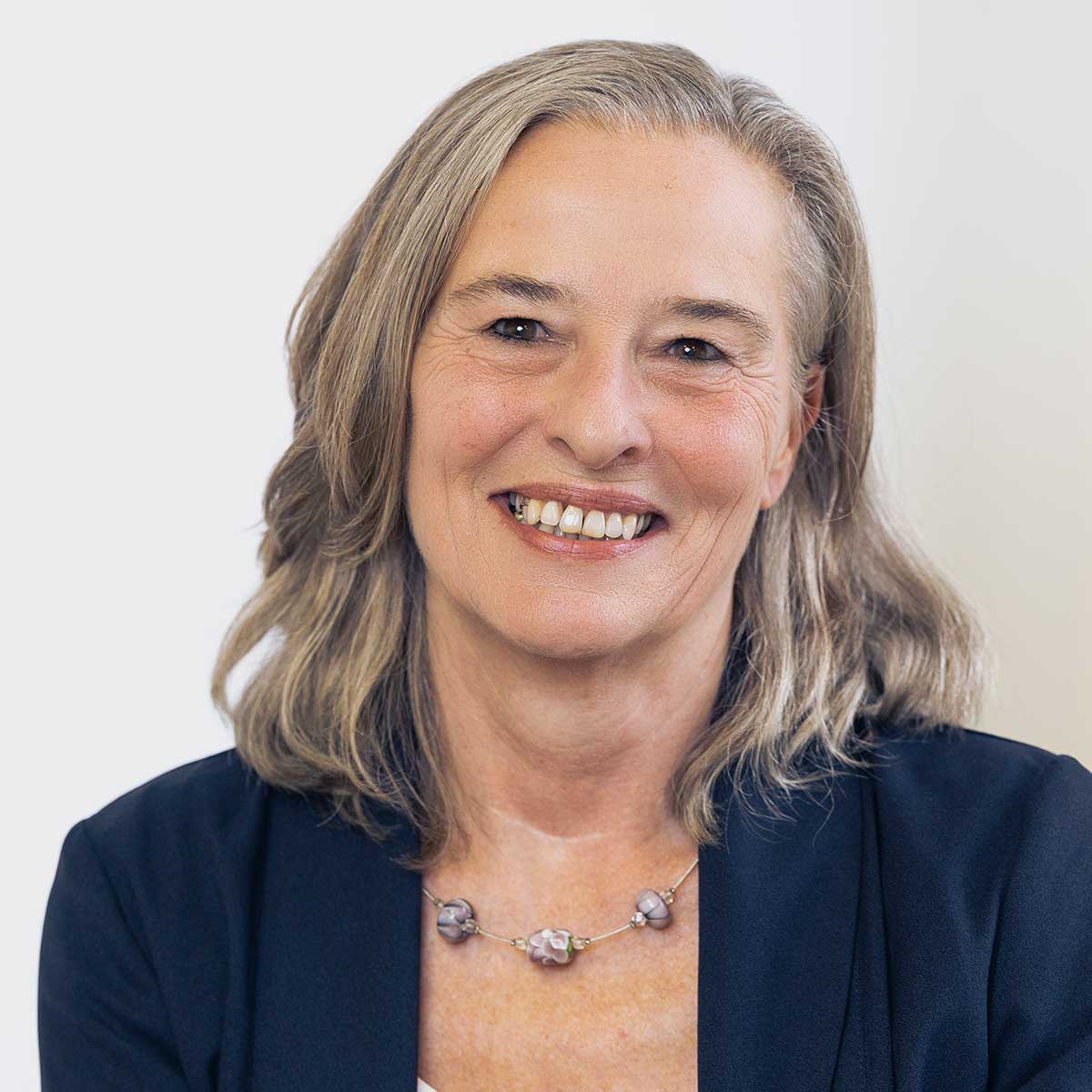 Portrait Dr. Karin Schrott